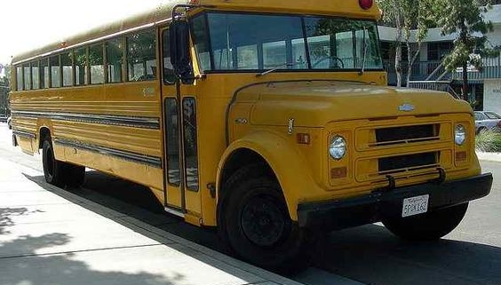 avoid school bus accidents